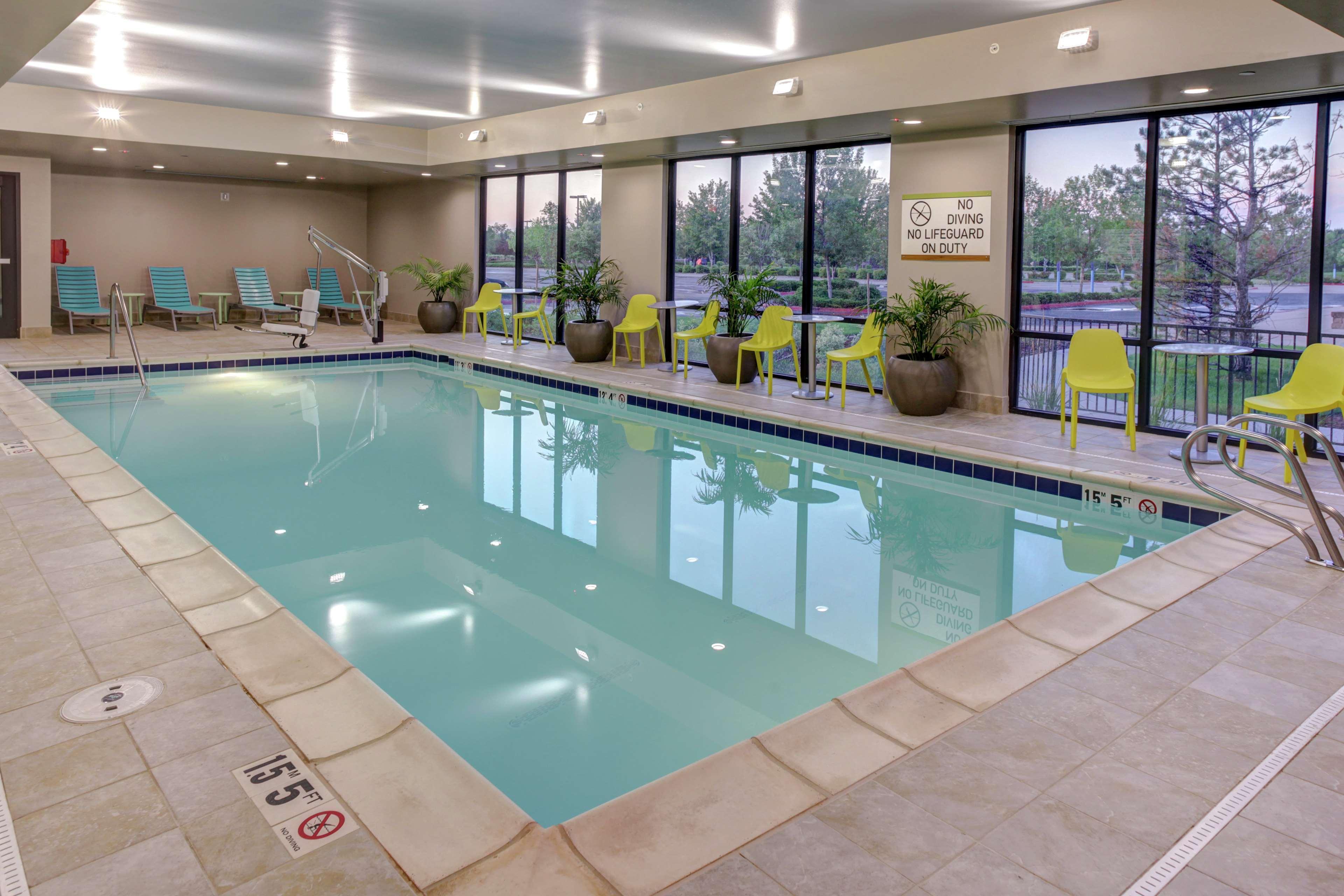 Home2 Suites By Hilton Fort Collins Exteriör bild