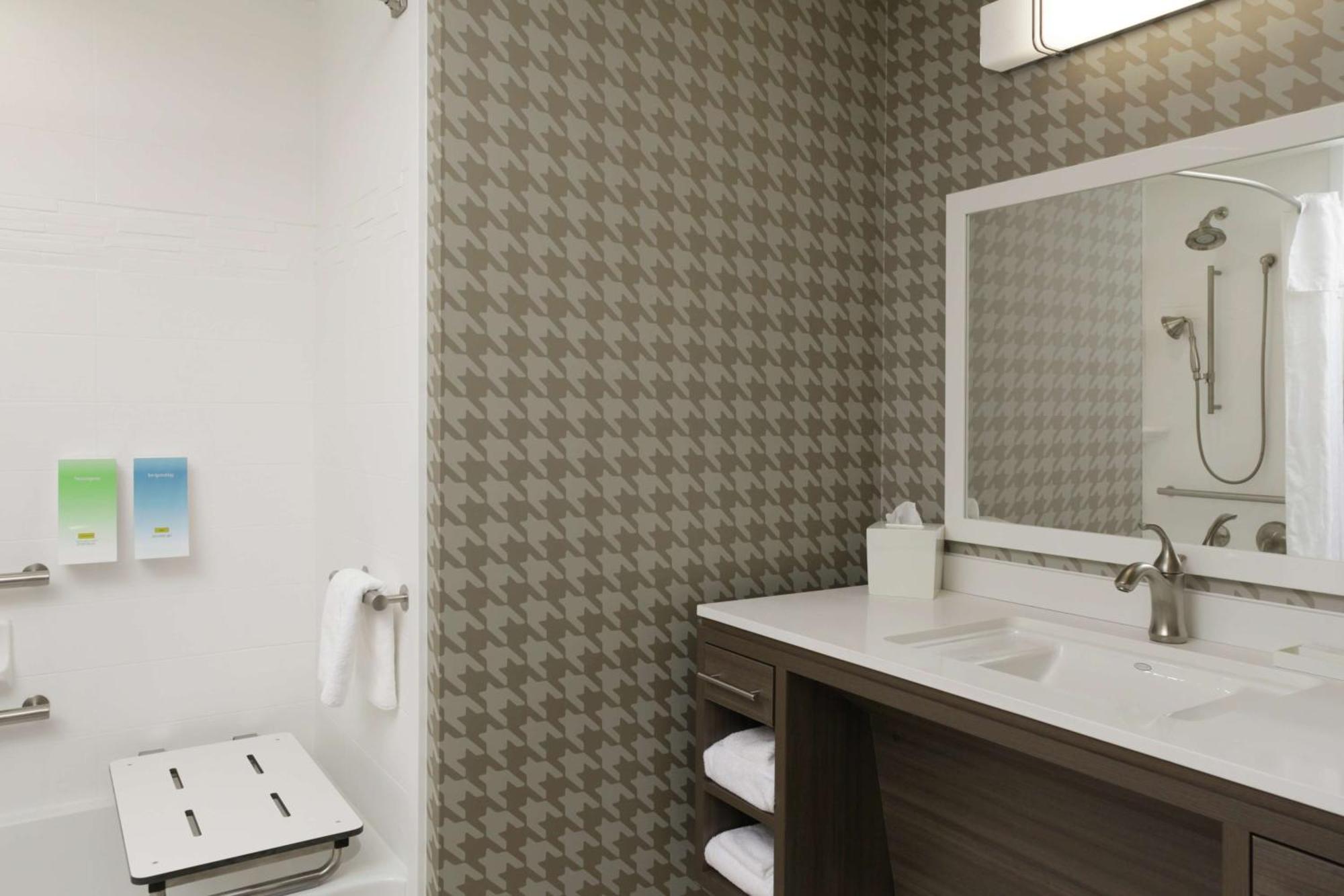 Home2 Suites By Hilton Fort Collins Exteriör bild